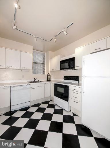 California House unit 103, Washington, DC 20008 - photo 3