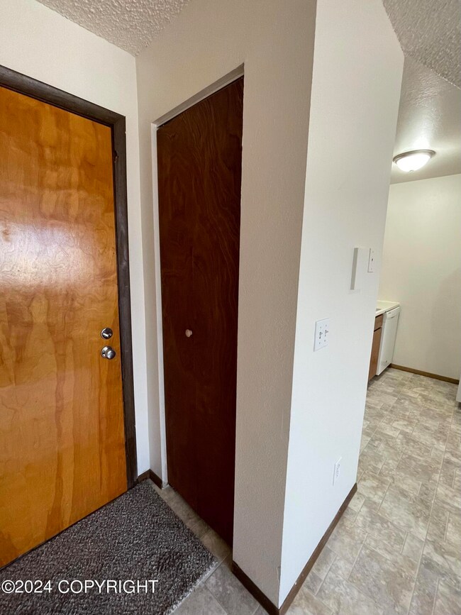 Unit door & closet