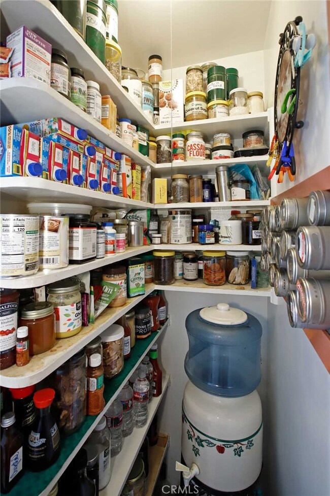 6903 Halbrent Ave, Van Nuys, CA 91405 - photo 7