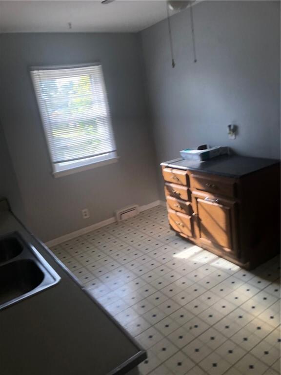 1729 N Colorado Ave, Indianapolis, IN 46218 - photo 7