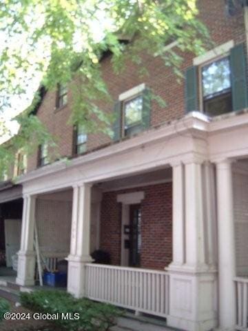 566 Park Ave unit 1, Albany, NY 12208 - photo 2