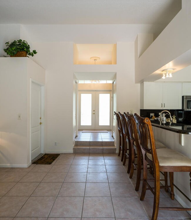 14766 94th St Entry