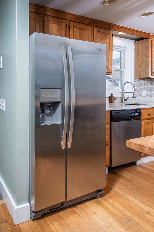 06-KitchenAppliances
