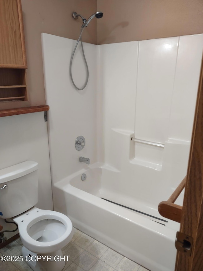 2 full baths upstairs