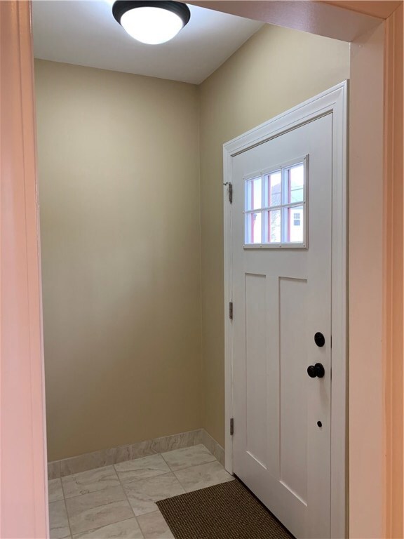 27 Elmway St unit 1, Providence, RI 02906 - photo 3