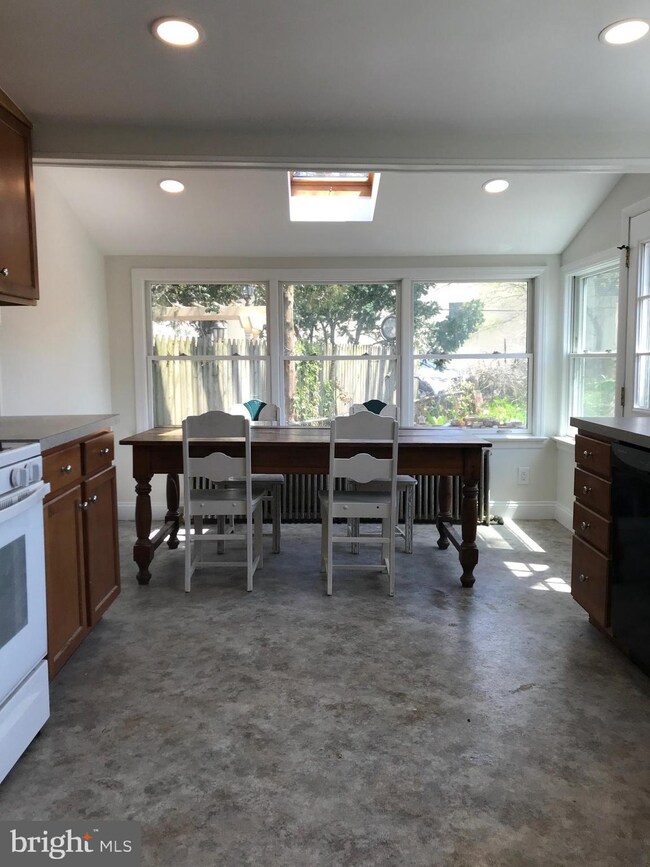 35 Centre St, Haddonfield, NJ 08033 - photo 4