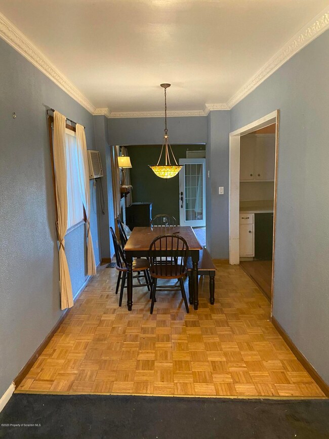 1421 N Sumner Ave, Scranton, PA 18508 - photo 7