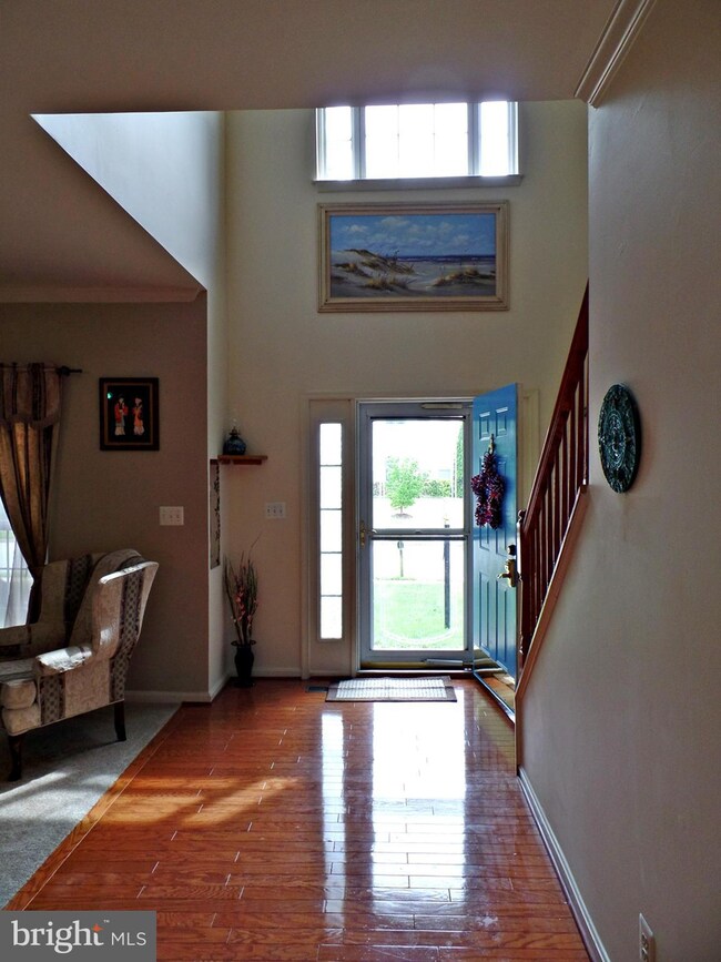 3090 Azalea Sands Ln, Dumfries, VA 22026 - photo 2