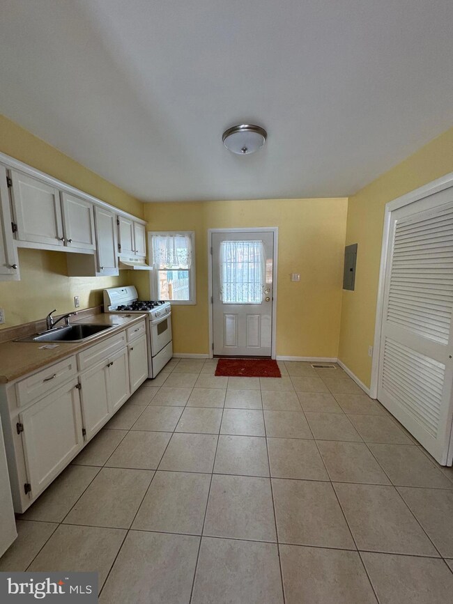 719 Williamstown Rd, Franklinville, NJ 08322 - photo 7