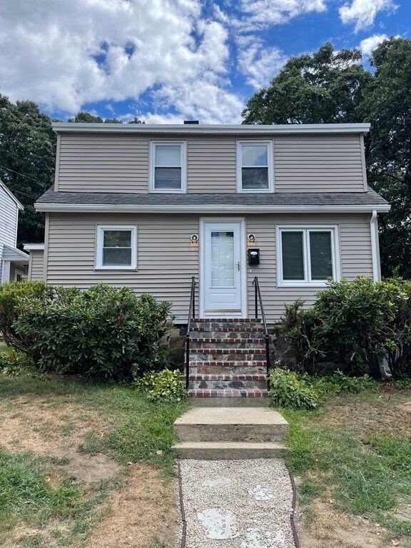 81 Menlo Ave, Lynn, MA 01905 - photo 2