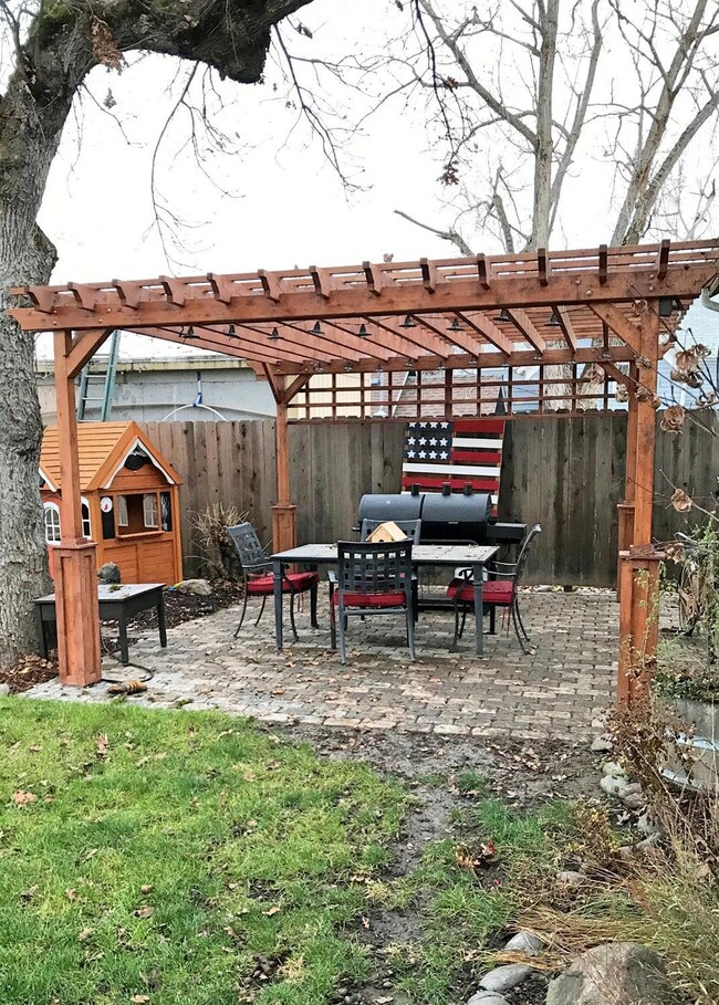 Additional Photo