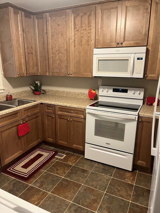 311 Highland St, Dothan, AL 36301 - photo 4