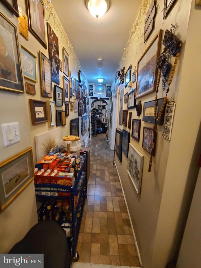 447 W Bringhurst St, Philadelphia, PA 19144 - photo 7