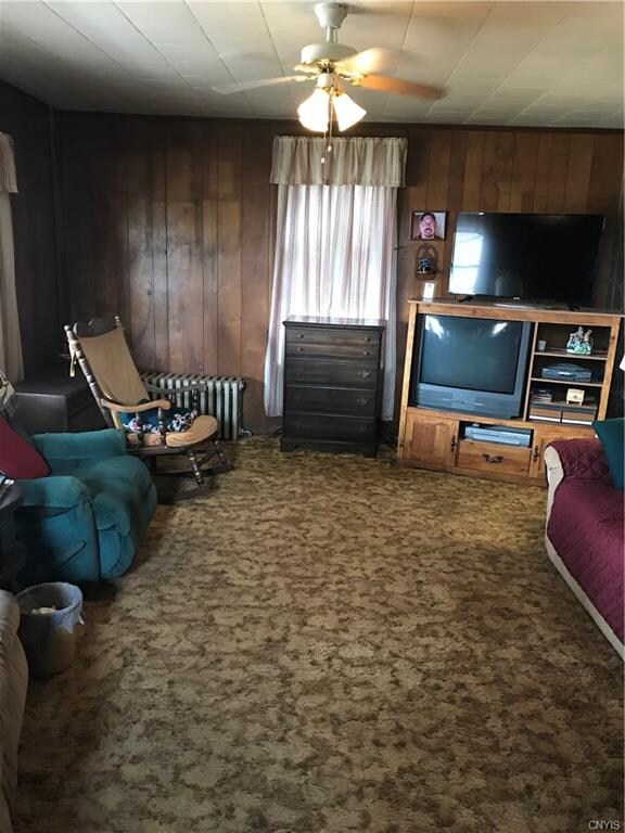 Large family room