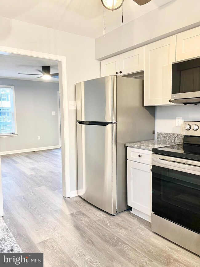 3838 9th St, North Beach, MD 20714 - photo 4