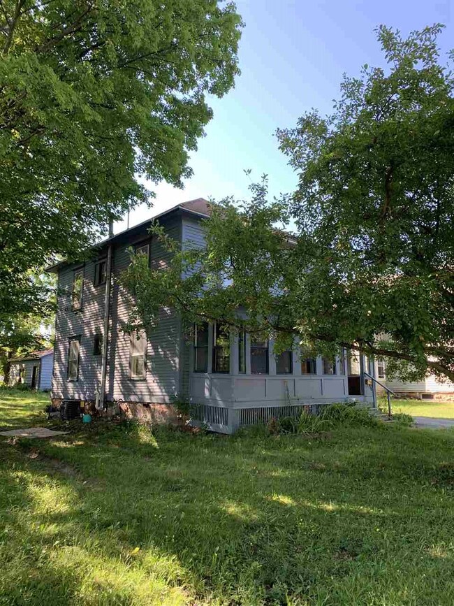 27 1/2 Lawrence Ave, Potsdam, NY 13676 - photo 2