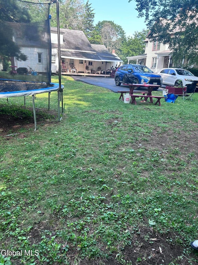 7 Traver St, Glens Falls, NY 12801 - photo 4