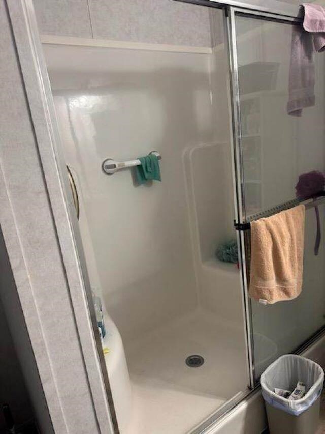 65 Leavitt Rd unit 10, Pittsfield, NH 03263 - photo 5