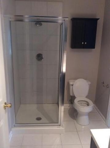Baltusrol Down stairs bath room