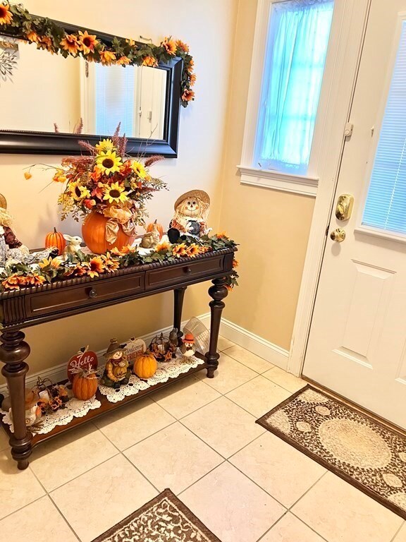 919 Bay St unit 28, Fall River, MA 02724 - photo 3