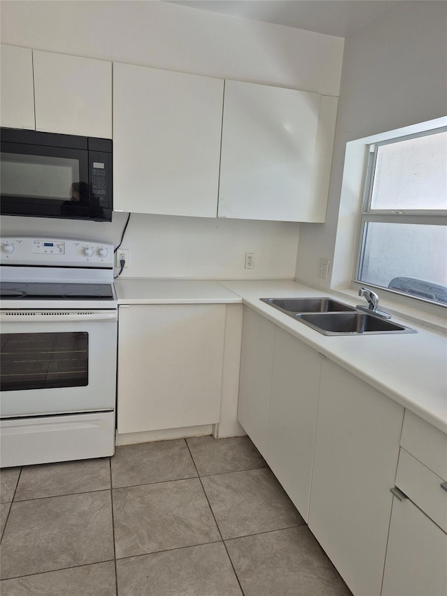 4429 Treehouse Ln unit 28 F, Tamarac, FL 33319 - photo 6