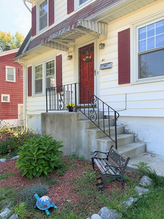 41 Garrison Ave, Worcester, MA 01606 - photo 3