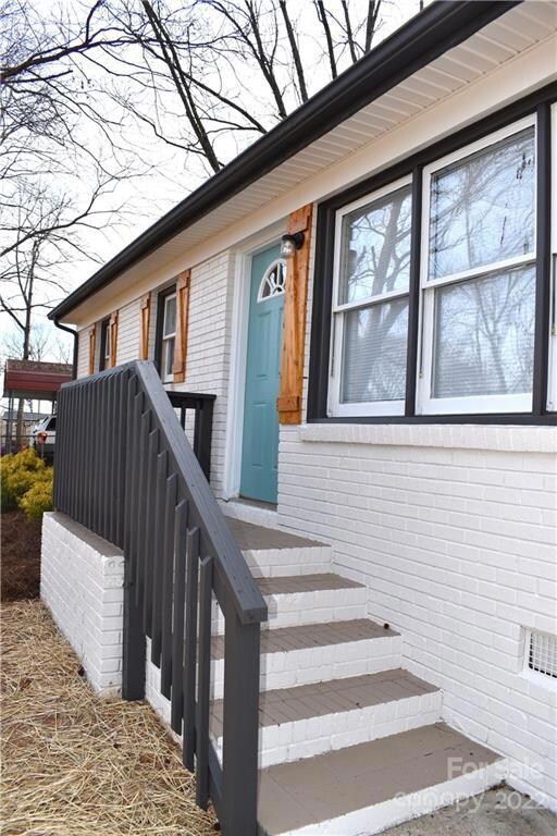 3617 Chapelwood Dr, Gastonia, NC 28052 - photo 2