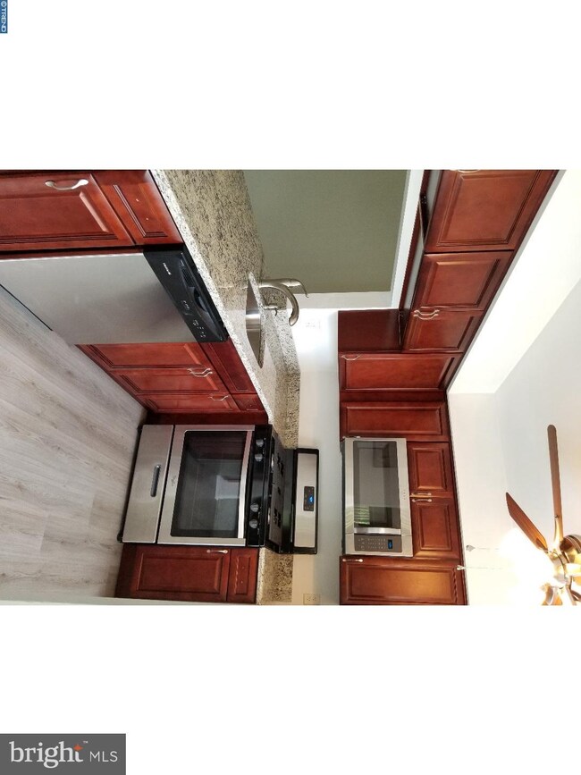 415 Paddock Ct unit 415, Sewell, NJ 08080 - photo 3