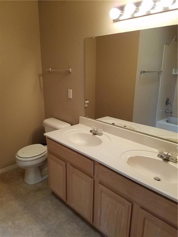 14517 Desierto Bello Ave, El Paso, TX 79928 - photo 3