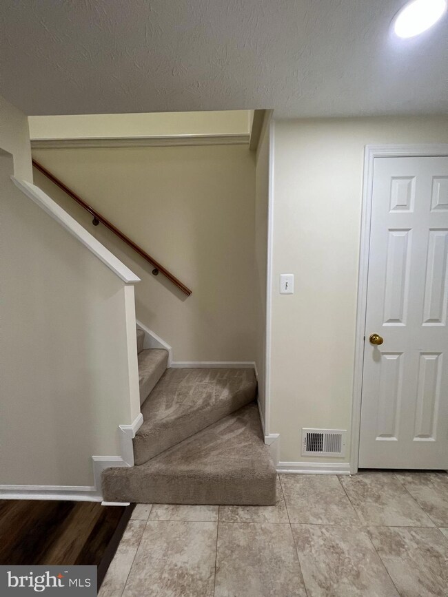 unlisted-address, Laurel, MD 20723 - photo 4