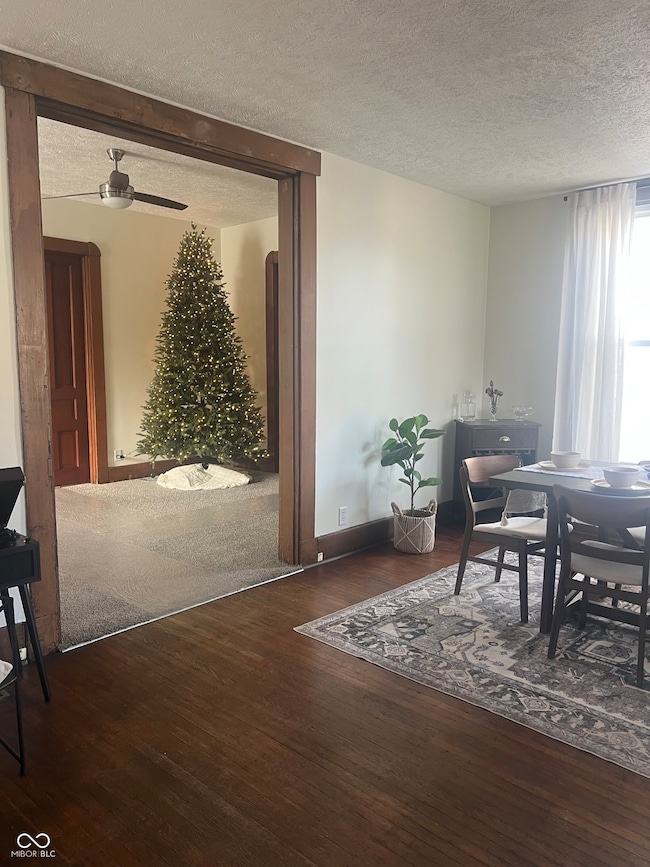 225 N Center St, Plainfield, IN 46168 - photo 7