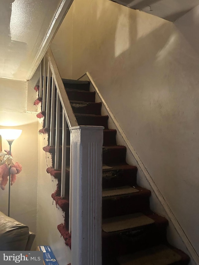 2548 S Millick St, Philadelphia, PA 19142 - photo 7