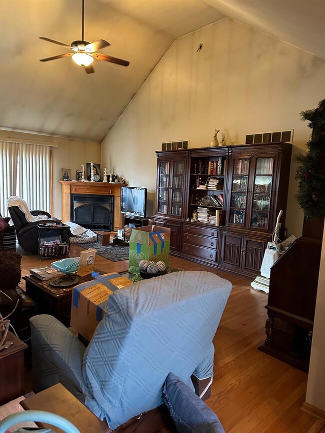 10304 Nicklaus St, Crown Point, IN 46307 - photo 5