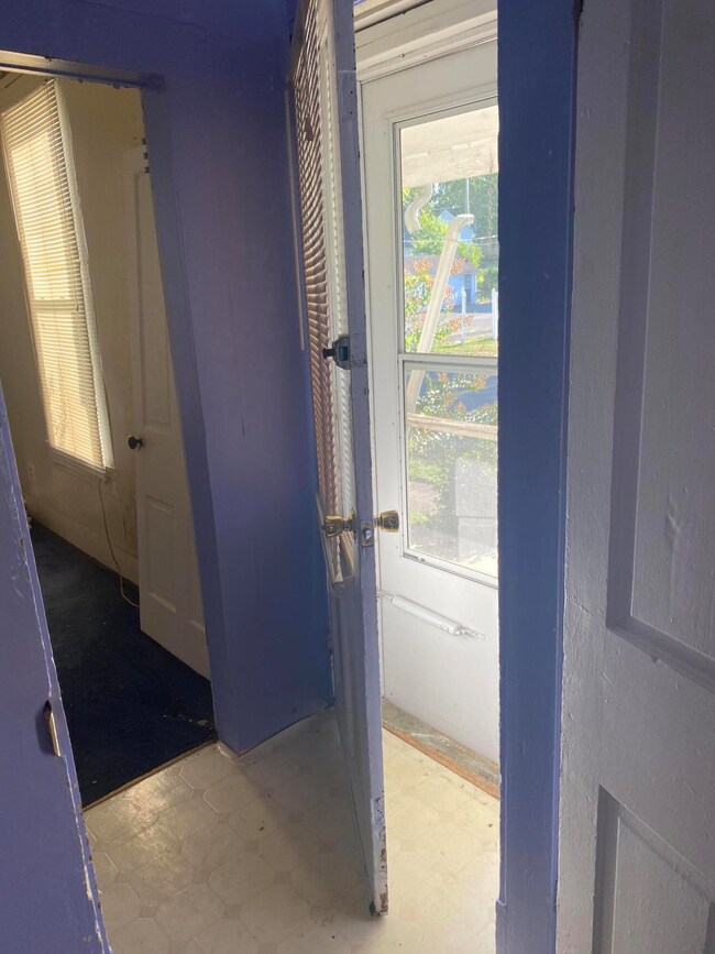 453 N Main St, Harrodsburg, KY 40330 - photo 5