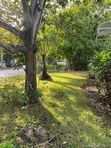 423 41st St unit 1, West Palm Beach, FL 33407 - photo 5