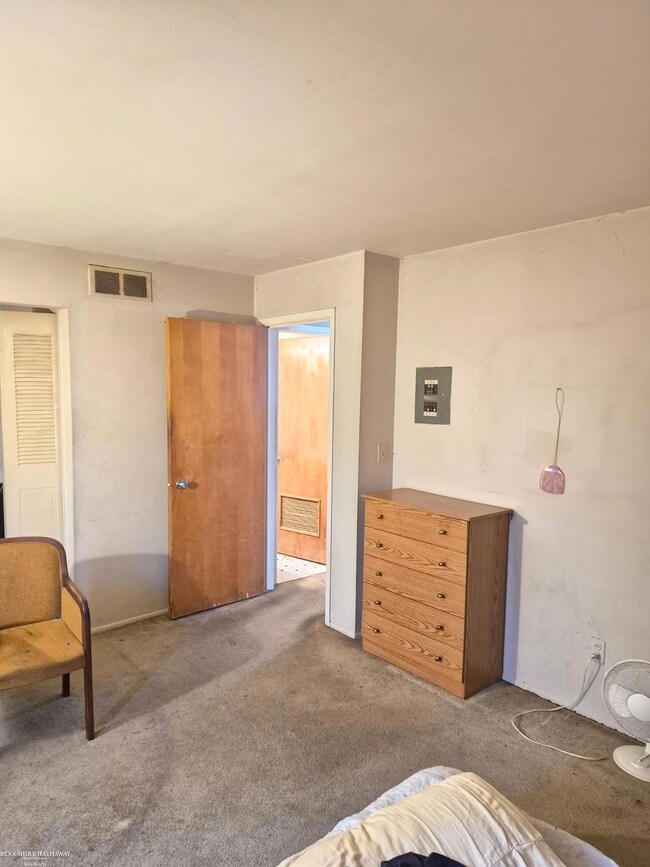 29368 Hoover Rd unit A3, Warren, MI 48093 - photo 6