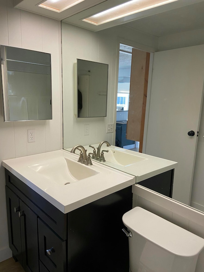 bathroom1