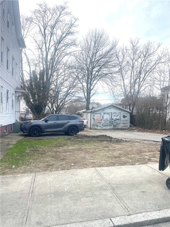 118 Parnell St, Providence, RI 02909 - photo 4