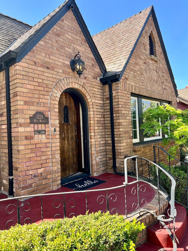 1228 W Walnut St, Stockton, CA 95203 - photo 4