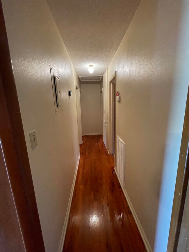 308 Schwall Rd, Havana, FL 32333 - photo 5