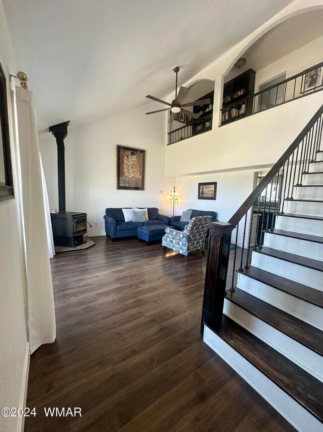 141 N Paloma, Show Low, AZ 85901 - photo 5