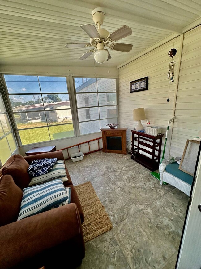 918 Reed Canal Rd unit 342, South Daytona, FL 32119 - photo 5