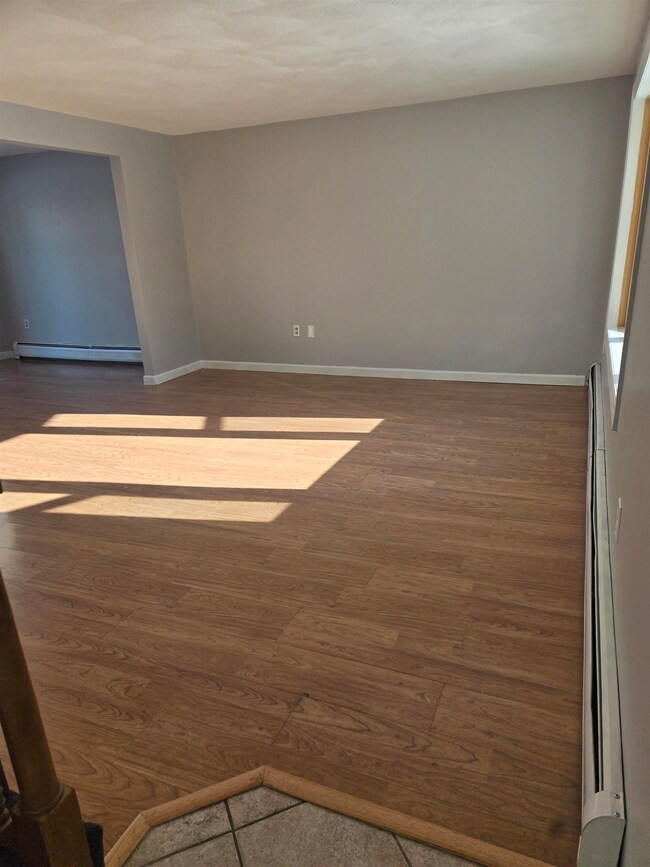 32 Jessica Dr unit U29, Nashua, NH 03060 - photo 3