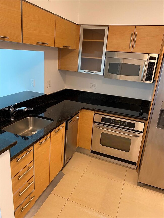 Brickell On The River unit 1806, Miami, FL 33131 - photo 7