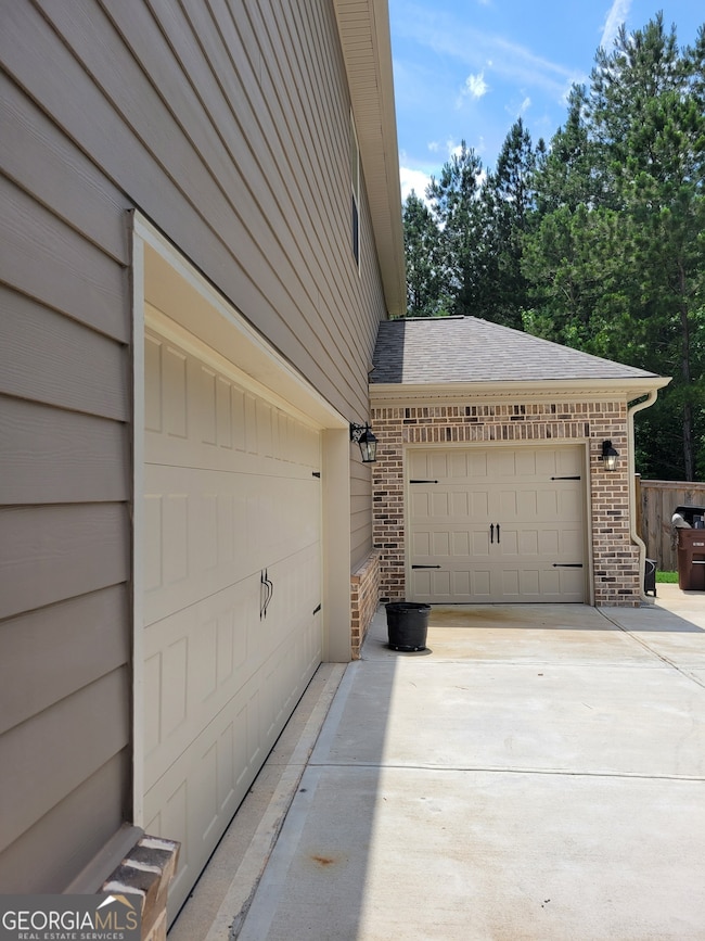 436 Lothbury Ave, Locust Grove, GA 30248 - photo 2