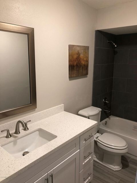 10445 N 9th St, Phoenix, AZ 85020 - photo 7