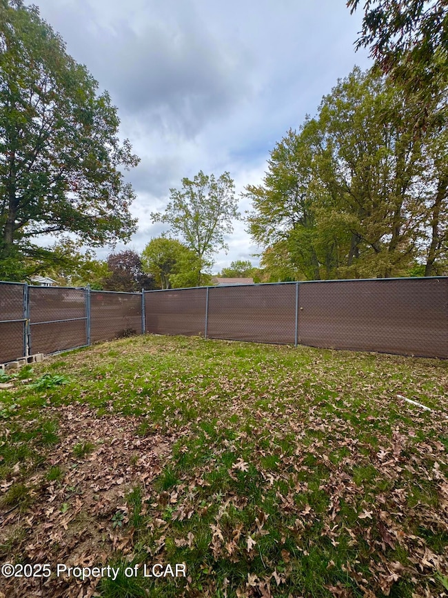 113 Johns Ave, Hazleton, PA 18201 - photo 5