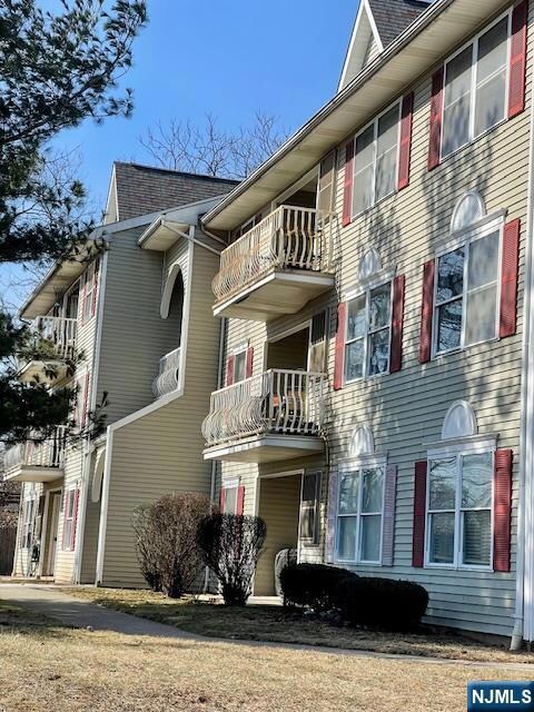 539 Union Ave unit 11, Irvington, NJ 07111 - photo 2