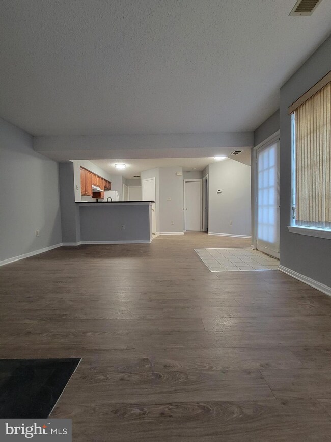 14008 Justin Way unit A, Laurel, MD 20707 - photo 6