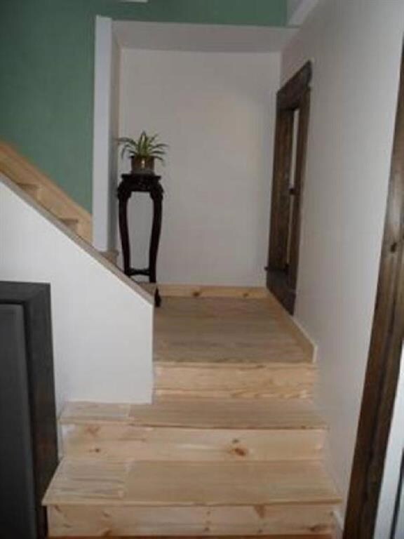 Easier access to 2nd floor